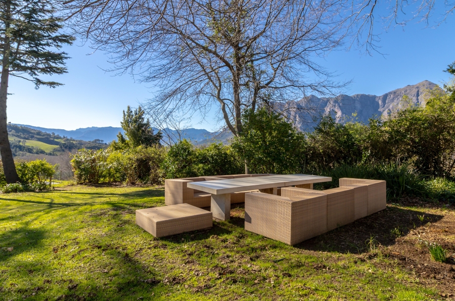 4 Bedroom Property for Sale in Stellenbosch Farms Western Cape